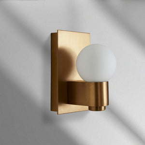 Casen Sconce