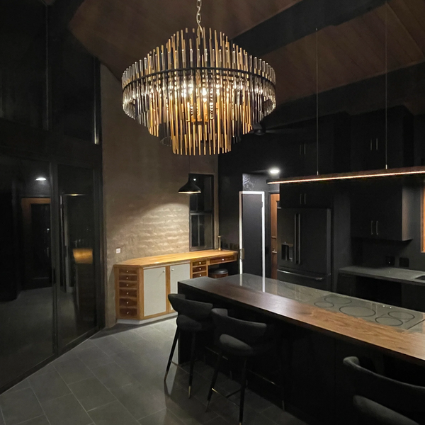 Auro Series Metal Chandelier For Living Room Dinning Room Bedroom